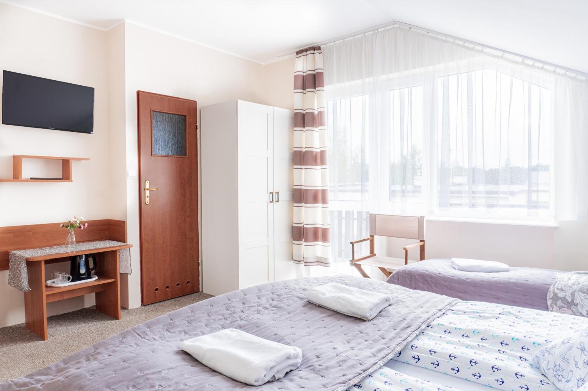 Pokoje Goscinne Raf-Tur - Sala Zabaw, Grill - Idealny Dla Rodzin Z Dziecmi Ostrowo  Kültér fotó